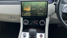 Jaguar F-Pace 2.0 D200 R-Dynamic Black 5dr Auto AWD Diesel Estate